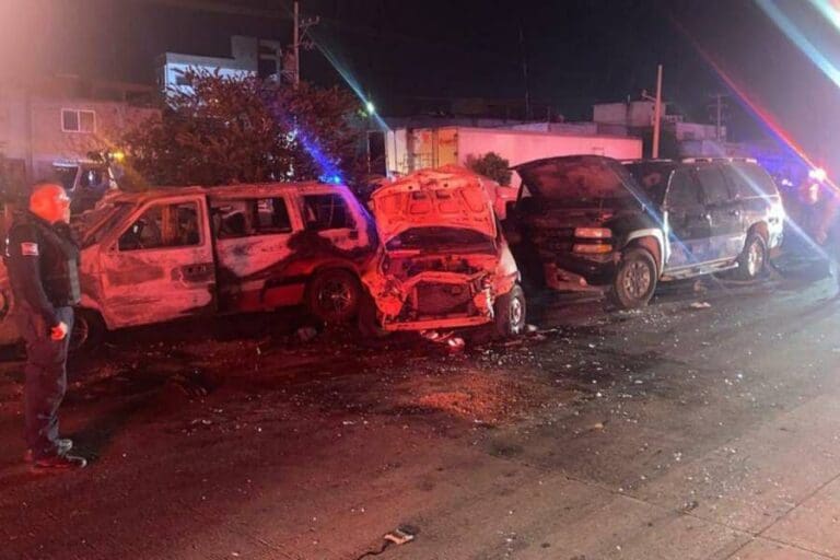 Video: Choque múltiple en la autopista México-Querétaro provoca incendio y deja 2 muertos