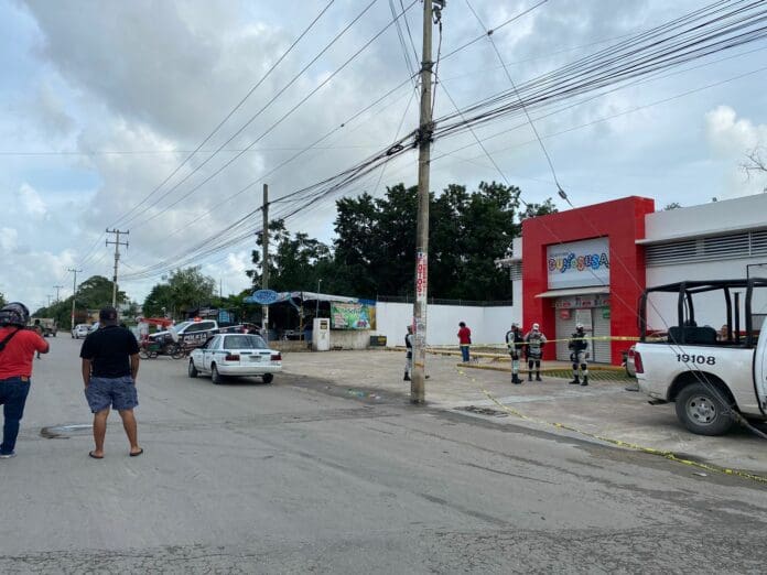 Hieren de bala a lavador de coches en la Región 259 de Cancún