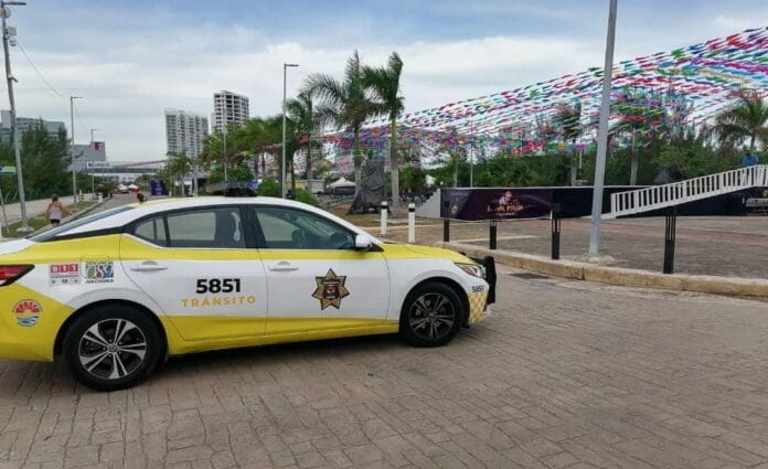 Suspenden a coordinador general de Tránsito de Benito Juárez tras denuncia de policía 