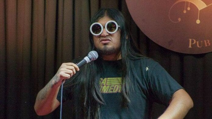 VIDEO: Tunden al comediante Carlos Ballarta por chiste en Netflix sobre niños con VIH