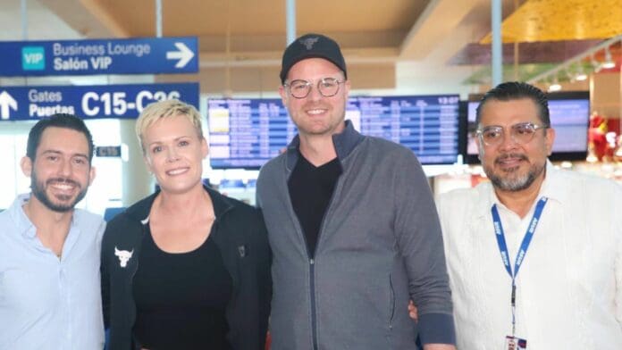 Cancún está de fiesta por la pasajera 30 millones del aeropuerto: Bernardo Cueto