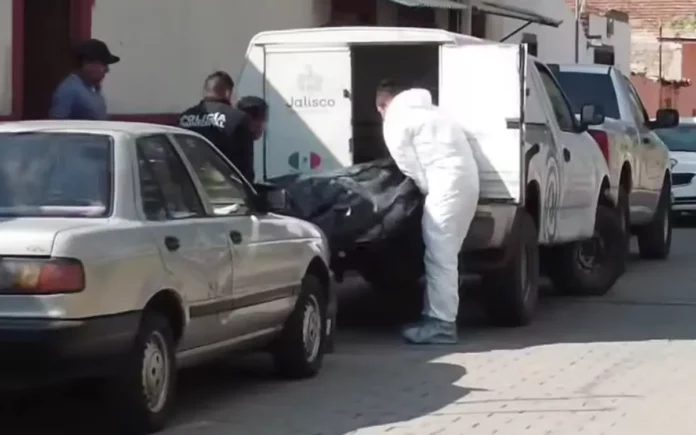 Hombre se suicida luego de matar a su hija de 4 años y herir a su hijo de 6 años en Jalisco