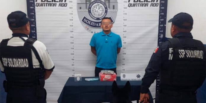 Detienen a dos hombres armados en distintos puntos de Playa del Carmen 