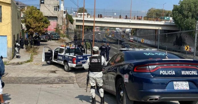 Ladrones le quitan la vida a policía en Ecatepec que intentaba recuperar una camioneta robada