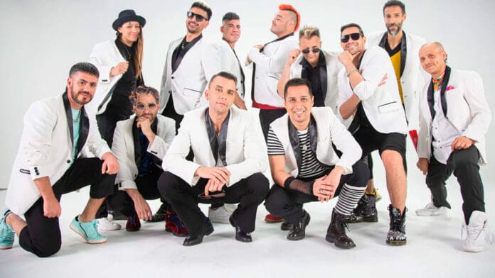 Los Caligaris despiden a uno de sus integrantes tras hablar mal de México