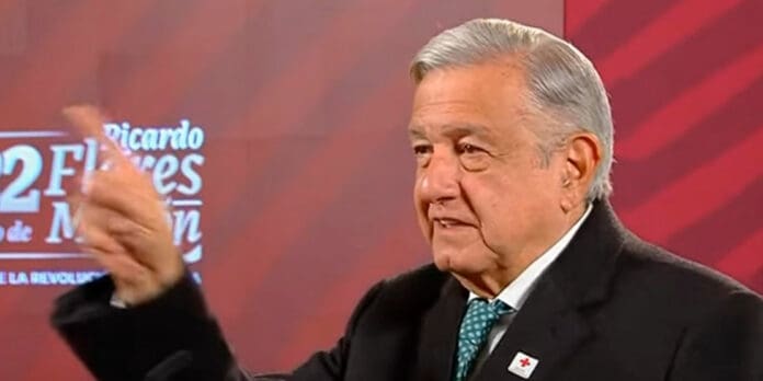 Pernocta AMLO en Chetumal, para supervisar el Tren Maya 