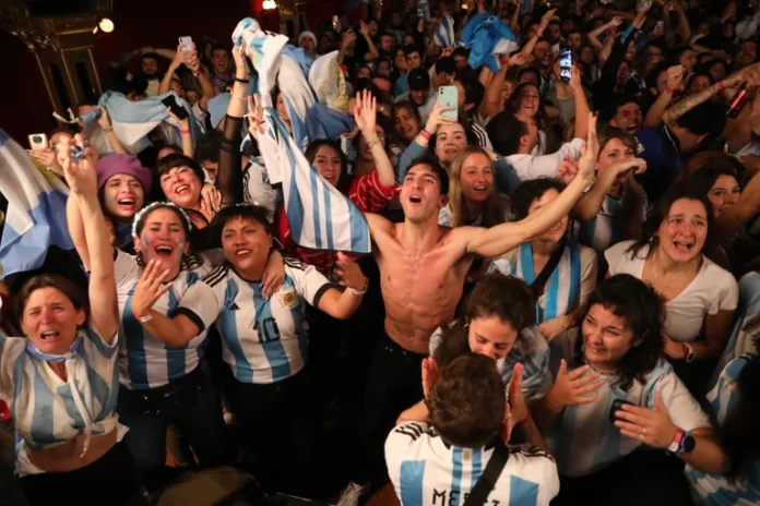 Festejos en todo el mundo por el título de Argentina en Qatar 2022