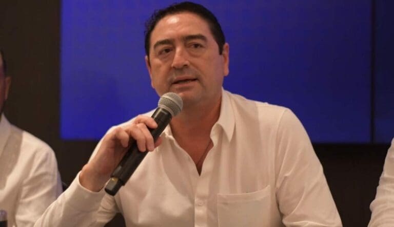 El notario público número 13 Rubén Barahona López ha sido nombrado nuevo vicepresidente de Coparmex Riviera Maya.
