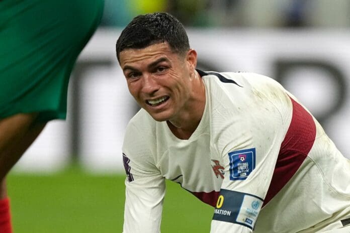 VIDEO Cristiano Ronaldo salió llorando tras la eliminación de Portugal ante Marruecos