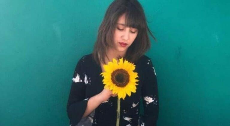 Una estudiante de Medicina de la BUAP fue arrollada en Puebla por un automovilista que se pasó su alto. La joven falleció.