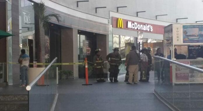 Protección Civil realizará inspecciones a negocios tras explosión en plaza Las Américas de Cancún 