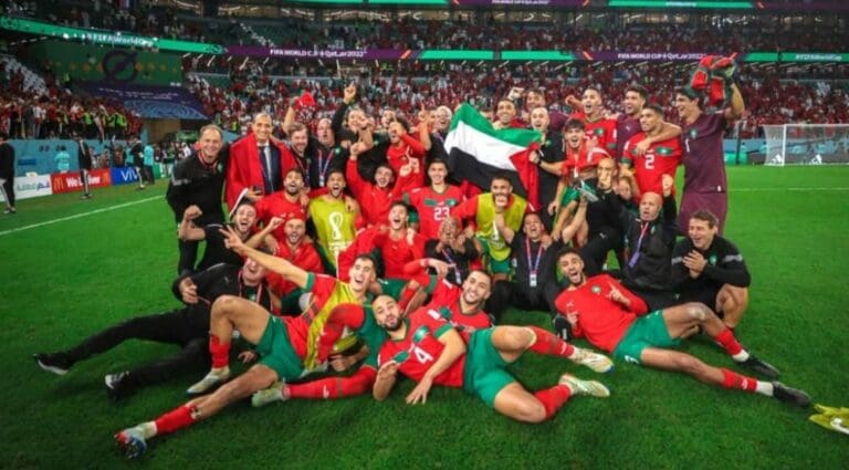 Marruecos ha dado la gran sorpresa en Qatar y ya se ha metido entre los ocho mejores del torneo. Portugal avanzó goleando.