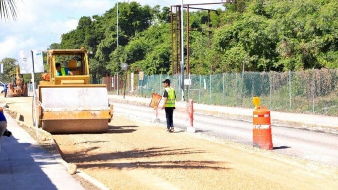 Reparación del antiguo trazo del Tren Maya en Playa del Carmen concluirá hasta abril de 2023