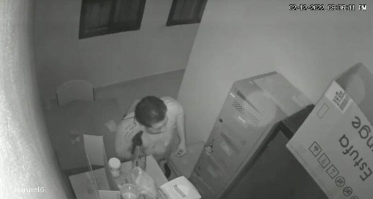 Dos sujetos ingresaron a robar a la estética de Cinthya Osorio, la esposa de Mauricio Góngora. Así lo informó ella misma.