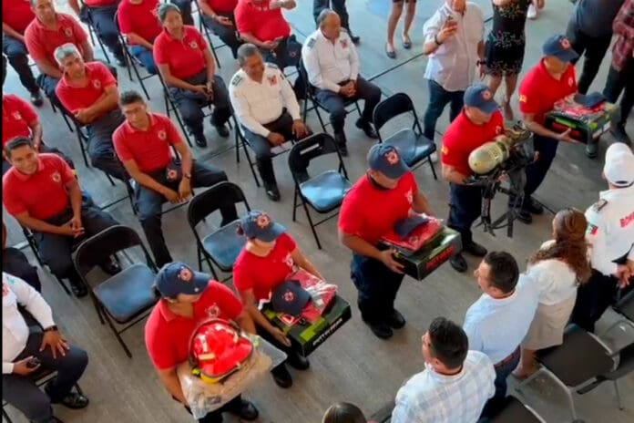 Refuerzan labor de bomberos de OPB 