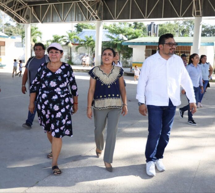 ENTREGA BLANCA MERARI CONSTRUCCIÓN DE POZO DE ABSORCIÓN EN PRIMARIA DE LEONA VICARIO 