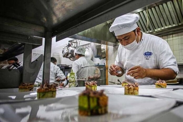 Ya se está reflejando el aumento de sueldo entre los trabajadores hoteleros de Cozumel