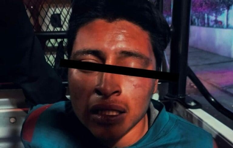 Jesús Antonio “N” fue detenido por elementos de la Policía Municipal de Ecatepec, Estado de México, luego de que golpeó a su abuela.