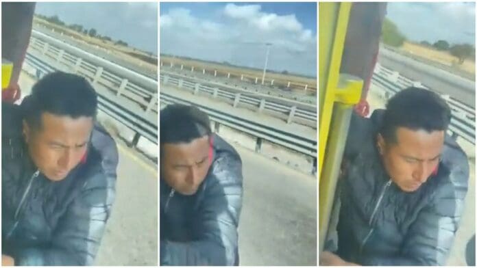 Asaltante queda colgado de tráiler que quería asaltar mientras el conductor arranca, en Amozoc