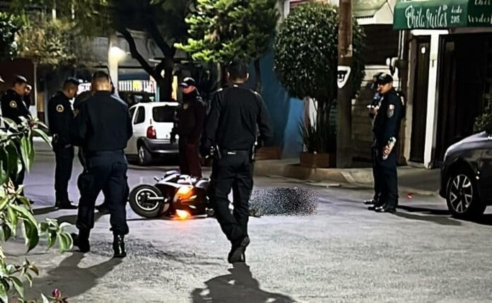 Policía mata a sicario que acababa de asesinar a joven en calles de Iztapalapa