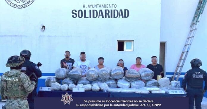 Entregan a la FGR a los 6 detenidos con 90 kilos de marihuana en Playa del Carmen; hay 3 mujeres 