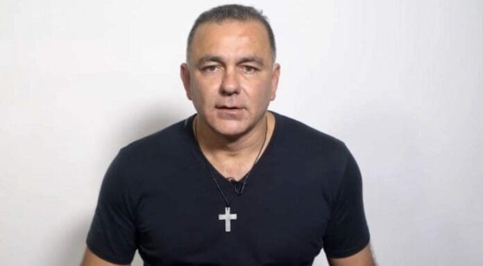 El jurista Francisco Ruiz del Hoyo dio a conocer que deja de ser el abogado del empresario Carlos Mimenza Novelo.