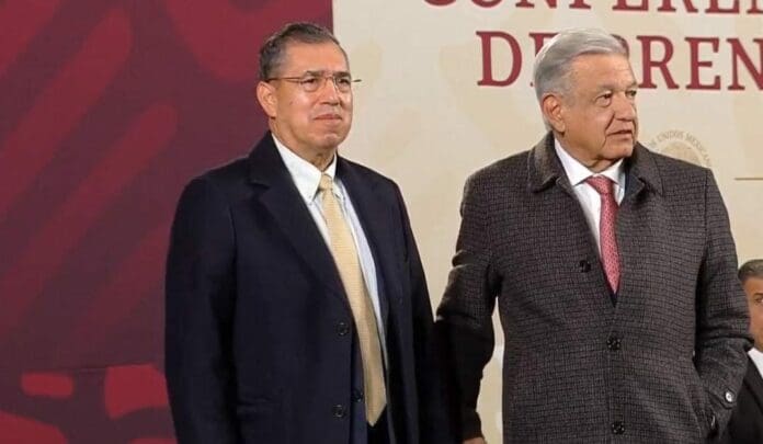 Nombra AMLO relevos en Subsecretaría de Seguridad y Guardia Nacional, esto tras la renuncia de Ricardo Mejía Berdeja.