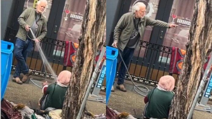 VIDEO: Investigan a dueño de galería por rociar con agua a mujer sin hogar