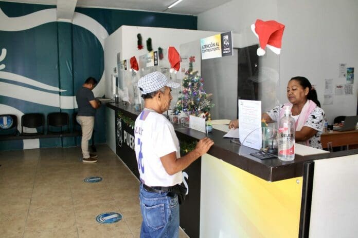 ARRANCA EN PUERTO MORELOS LA CAMPAÑA “PON AL DÍA TU NEGOCIO” 