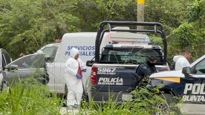 Hallan un cuerpo embolsado en el fraccionamiento Villas Otoch Paraíso de Cancún