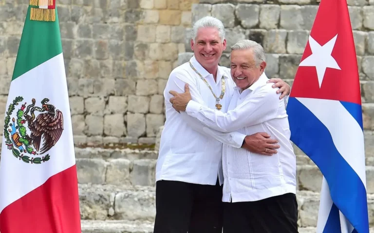 'Deplorable y denigrante' dar Orden del Águila Azteca a Díaz-Canel PAN