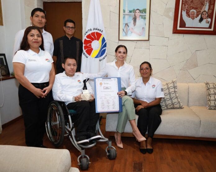 Recibe Ana Patricia Peralta “Premio Ciudad Incluyente” otorgado al Ayuntamiento de Benito Juárez