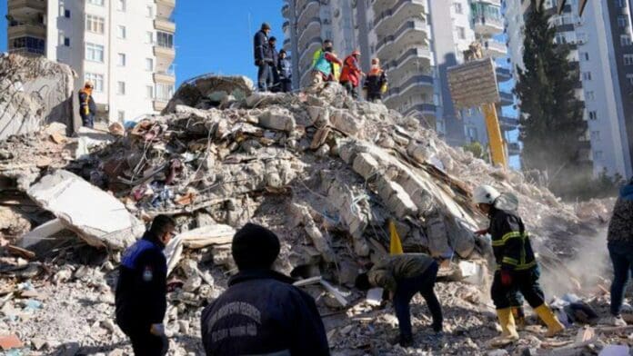 La Organización Mundial de la Salud estima 20 mil el número de víctimas fallecidas en Turquía