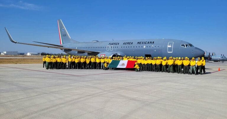 México envía a Chile segundo vuelo para ayudar a controlar incendios forestales