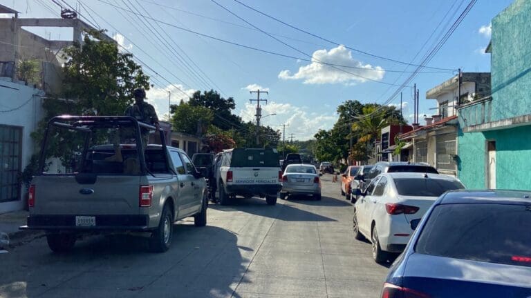 Catean autoridades dos aparentes casas de seguridad en Cancún
