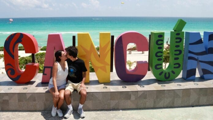 Gobierno de Ana Paty Peralta reforzará promoción de turismo de romance