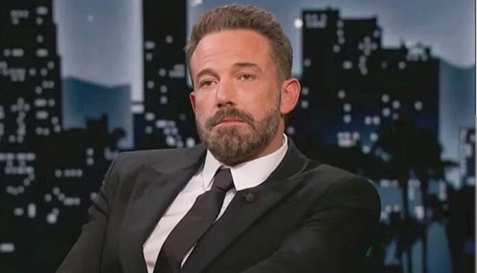 Ben Affleck habla de su aspecto de desdicha durante los Grammy: 