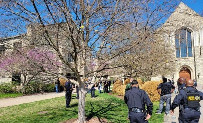 Tiroteo en primaria de Nashville, Tennessee deja al menos 7 heridos