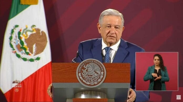 AMLO dio a conocer que luego que fuera rechazado su plan B de la reforma electoral, ya habría un plan C, que es votar por la 4T.