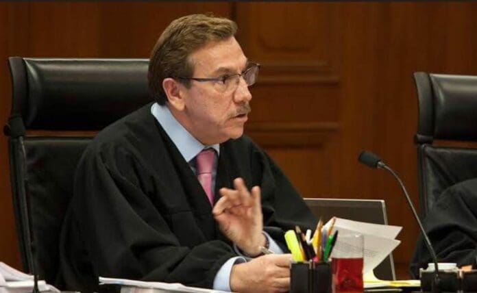 La Presidencia de la República ha acusado al ministro Javier Laynez Potisek de 