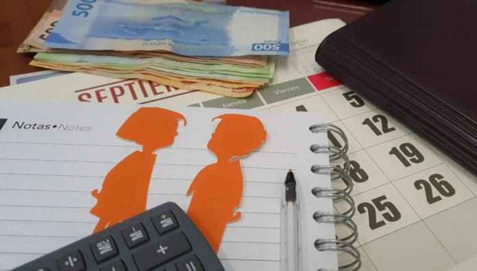 ¡POR MALAPAGAS! Senado avala ley que impedirá a deudores de pensión alimenticia tramitar pasaporte e INE