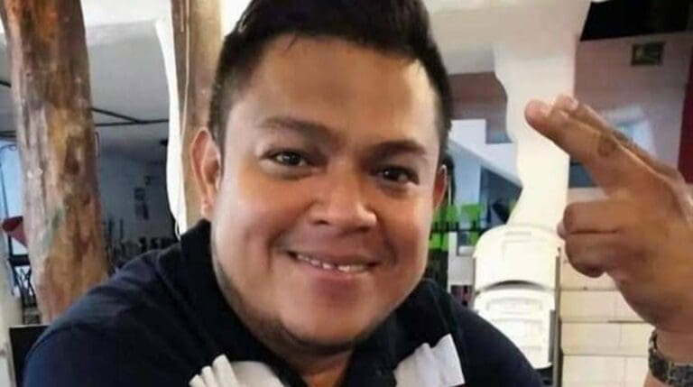 El periodista Jimmy Palomo y quien había desaparecido en Bacalar acompañado de otras personas, fue localizado con vida.