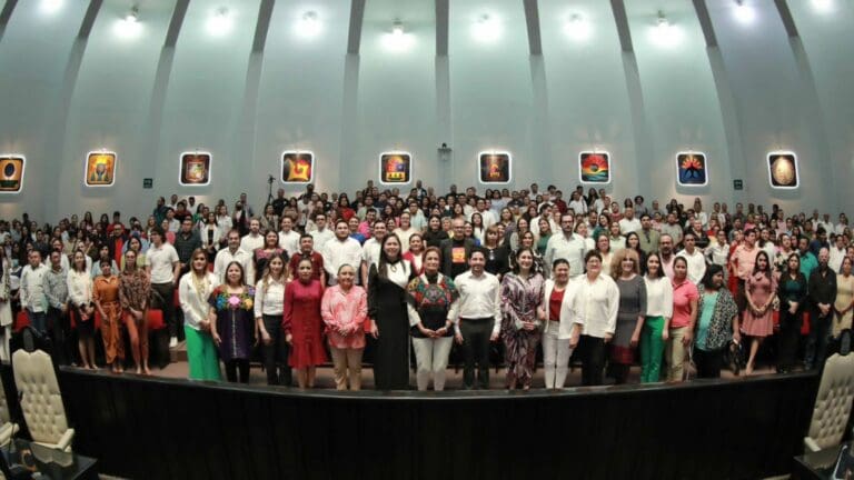 Comparte Patricia Armendáriz su visión del “México del Futuro”