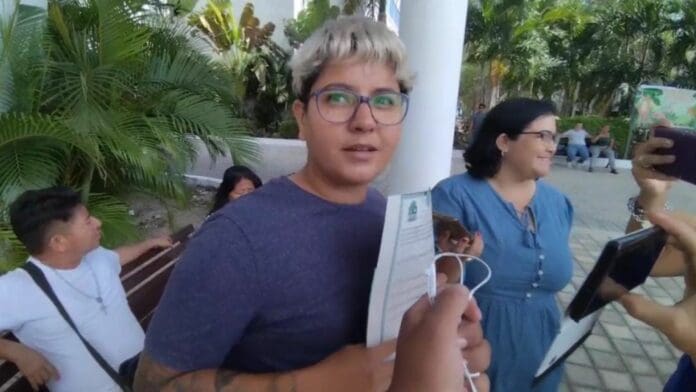 Se entrega en Playa del Carmen primer acta de nacimiento no binaria de Quintana Roo