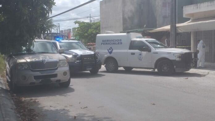 Ejecutan a dueño de local en Cancún, por no pagar ‘derecho de piso’