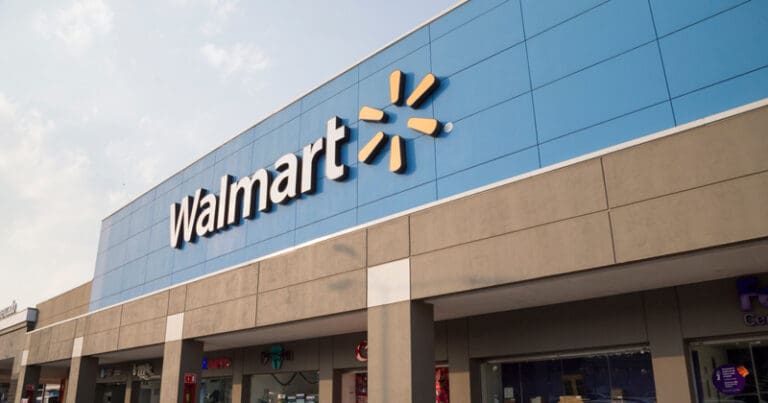 Walmart anuncia inversión de mil 820 mdp en Nuevo León