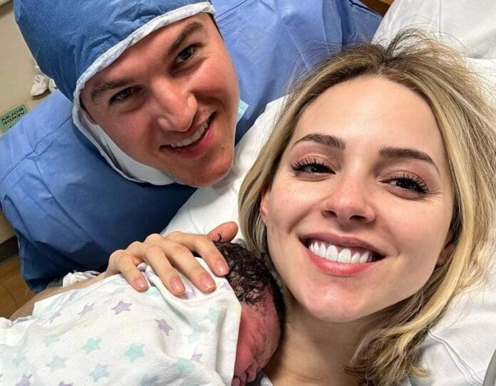 Nació Mariel, la hija de Mariana Rodriguez y Samuel García