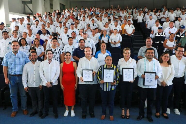 Promueve Lili Campos apoyos para trabajadores y sus familias