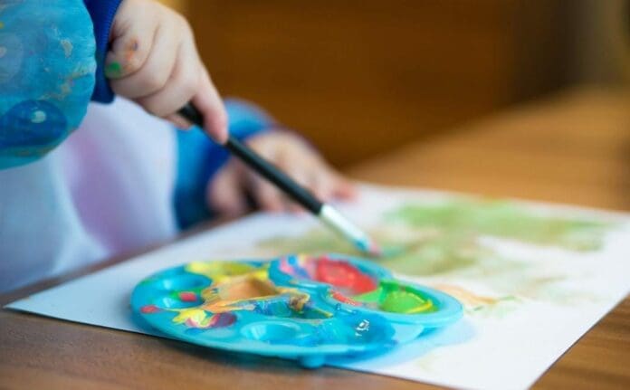 Propone Coparmex abrir guarderías para apoyar a mujeres que estudian o trabajan