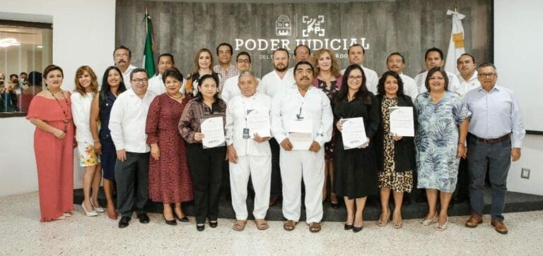 La jueza mercantil de Primera Instancia, Nancy Guadalupe Chalé Chan fue reconocida por el magistrado presidente del Poder Judicial.